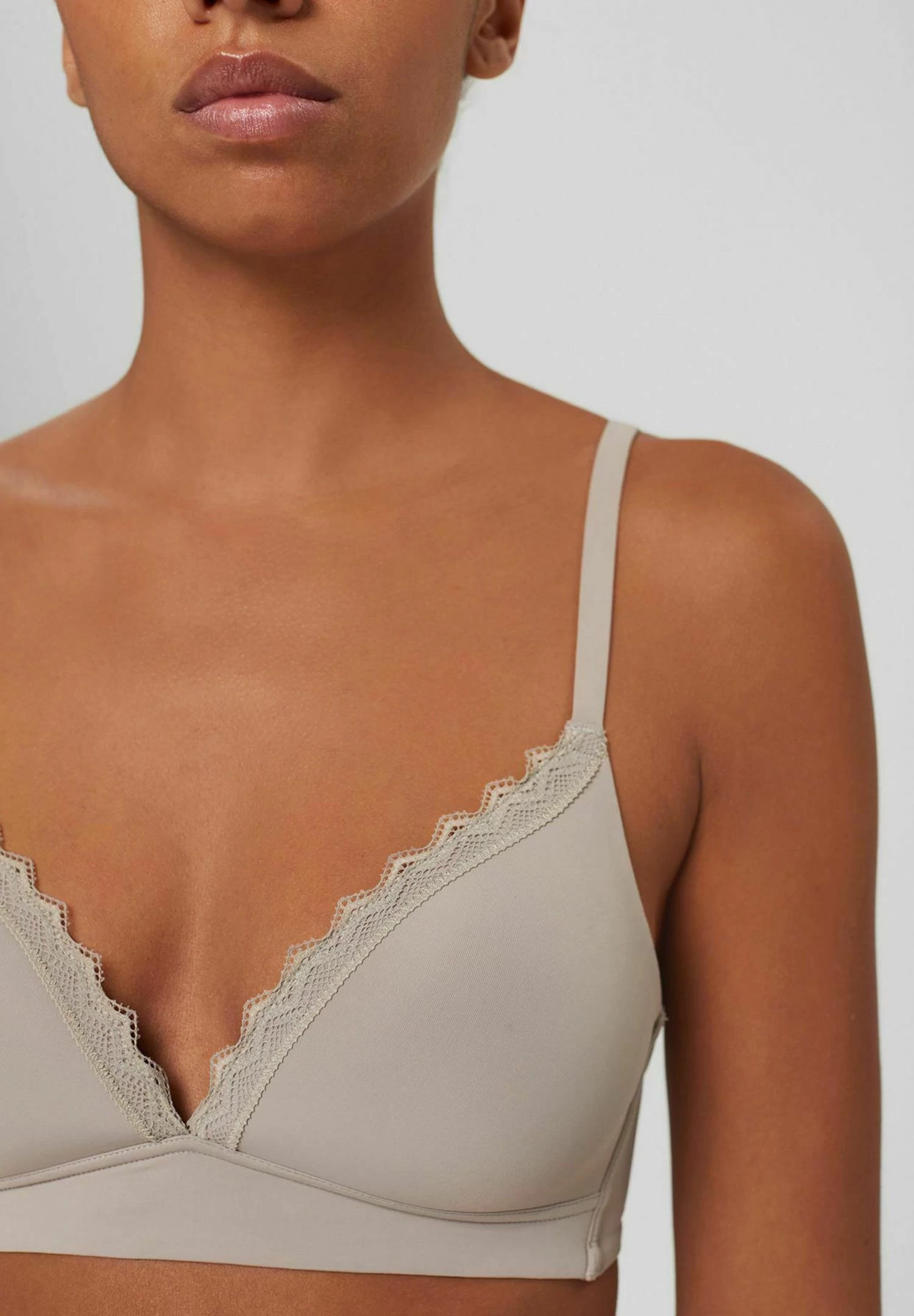 ESPRIT Feminine Micro Par - Triangel Bh - Light Taupe - Image 5